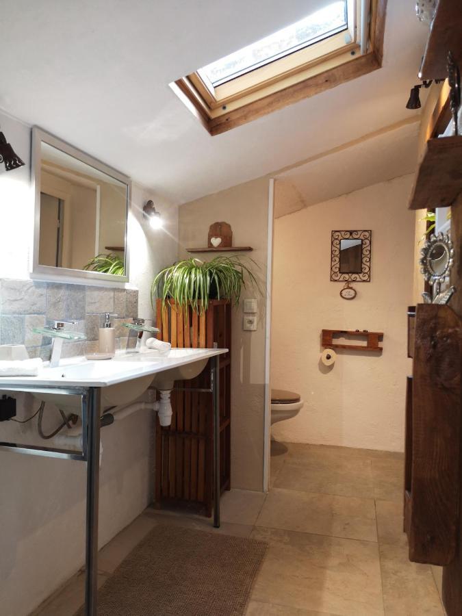 Bed and Breakfast La Colombe Турретт Екстер'єр фото